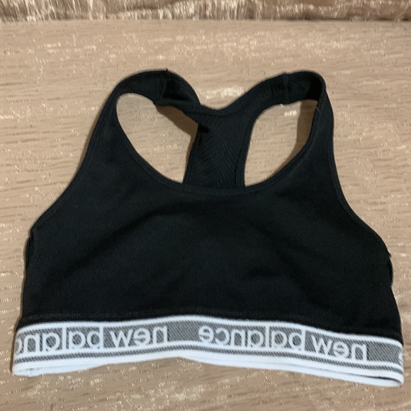 New Balance Sports Bra Black White M - Picture 9 of 11